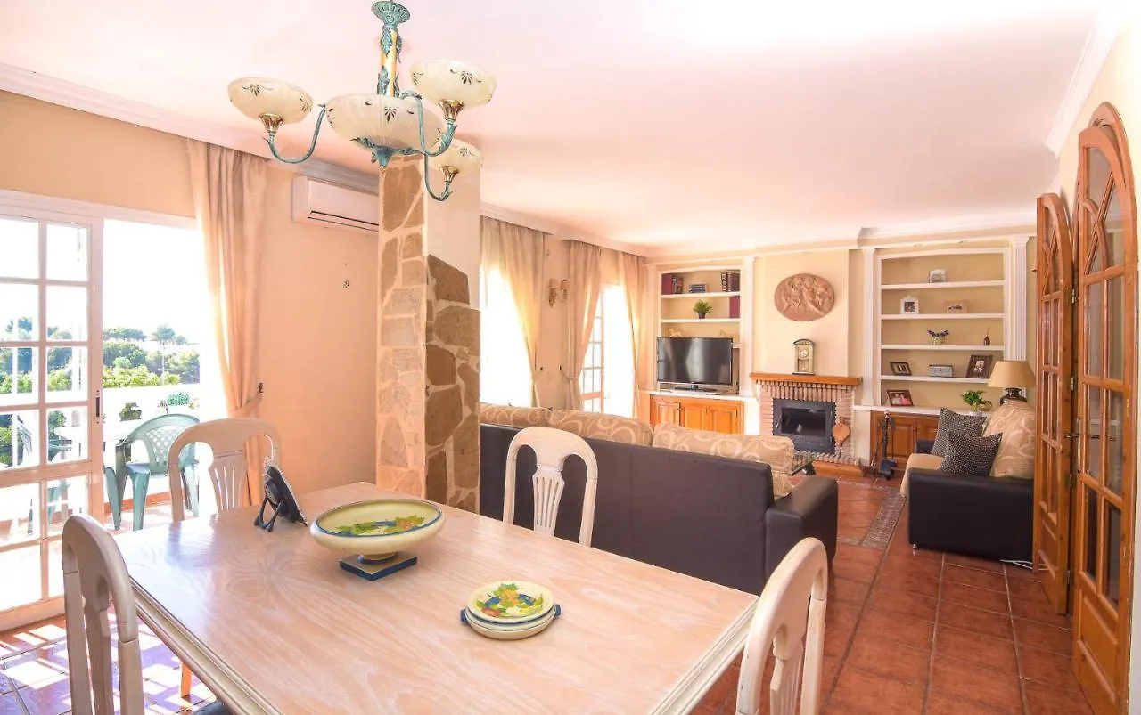 Casa Con Bonitas Vistas En Nerja Cerca De Burriana 빌라