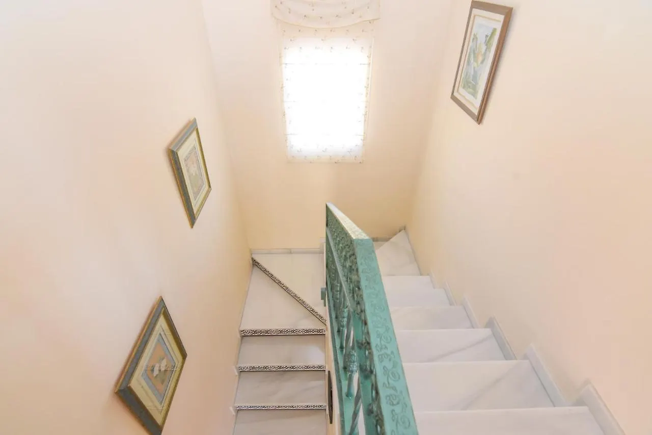 Casa Con Bonitas Vistas En Nerja Cerca De Burriana 빌라