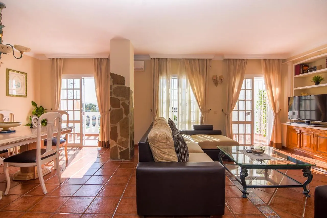 Casa Con Bonitas Vistas En Nerja Cerca De Burriana Villa 0*,