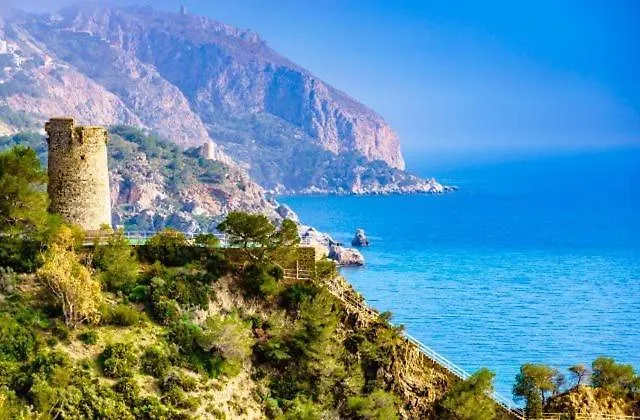 Casa Con Bonitas Vistas En Nerja Cerca De Burriana Villa Holiday home